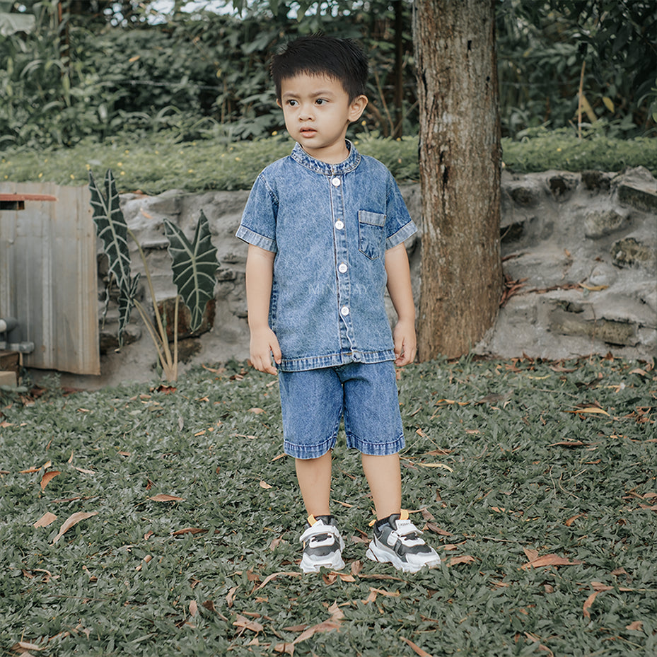 Celana Pendek Denim