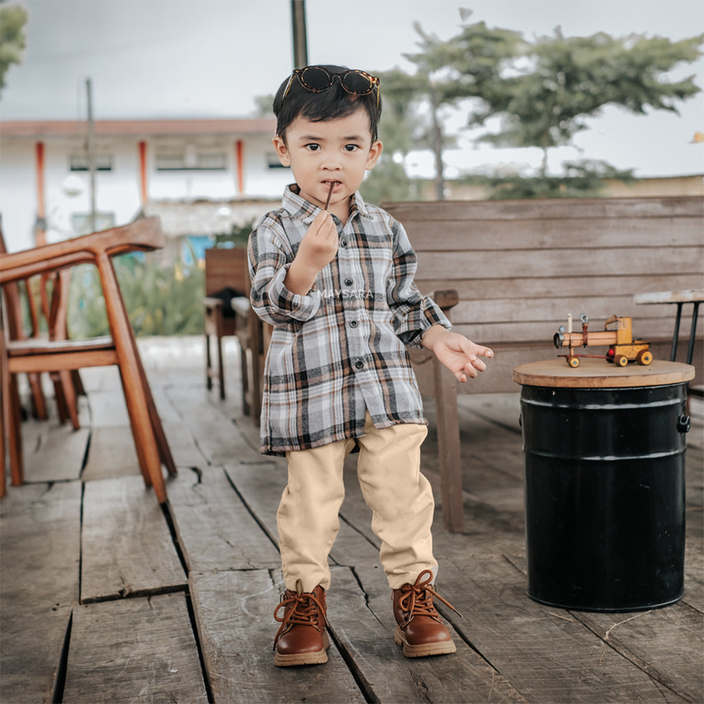 Kemeja Flanel