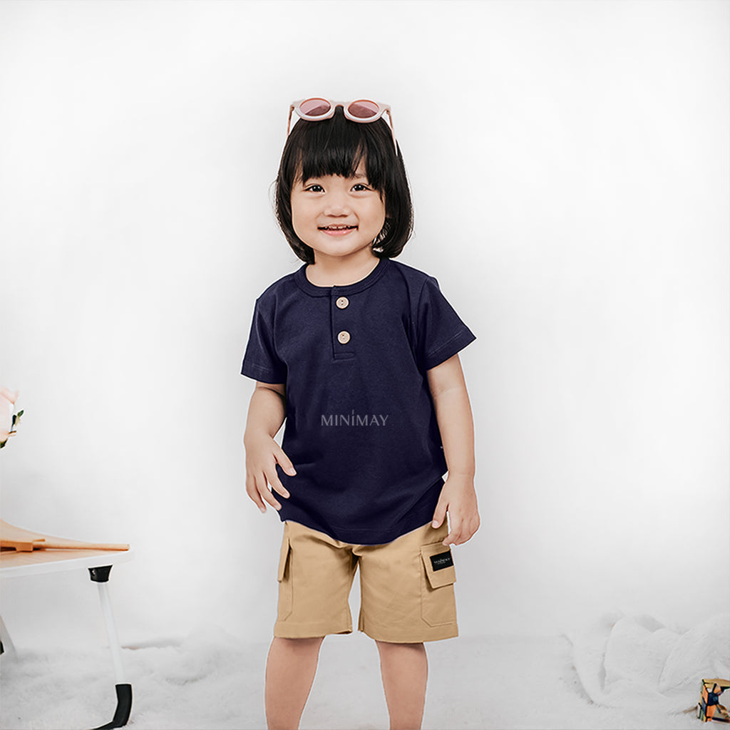 Celana Cargo Saku Pendek