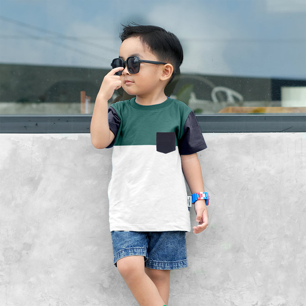 Kaos Kombinasi Saku