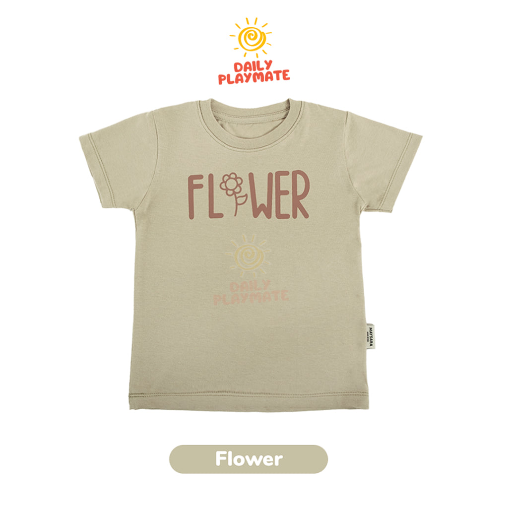 Kaos Graphic Tee Girl