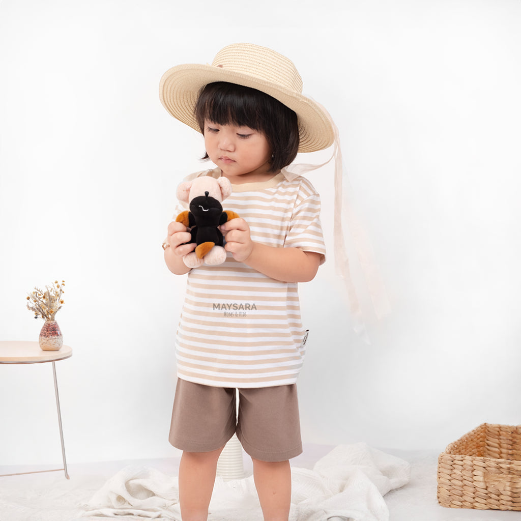 Kaos Striped Garis