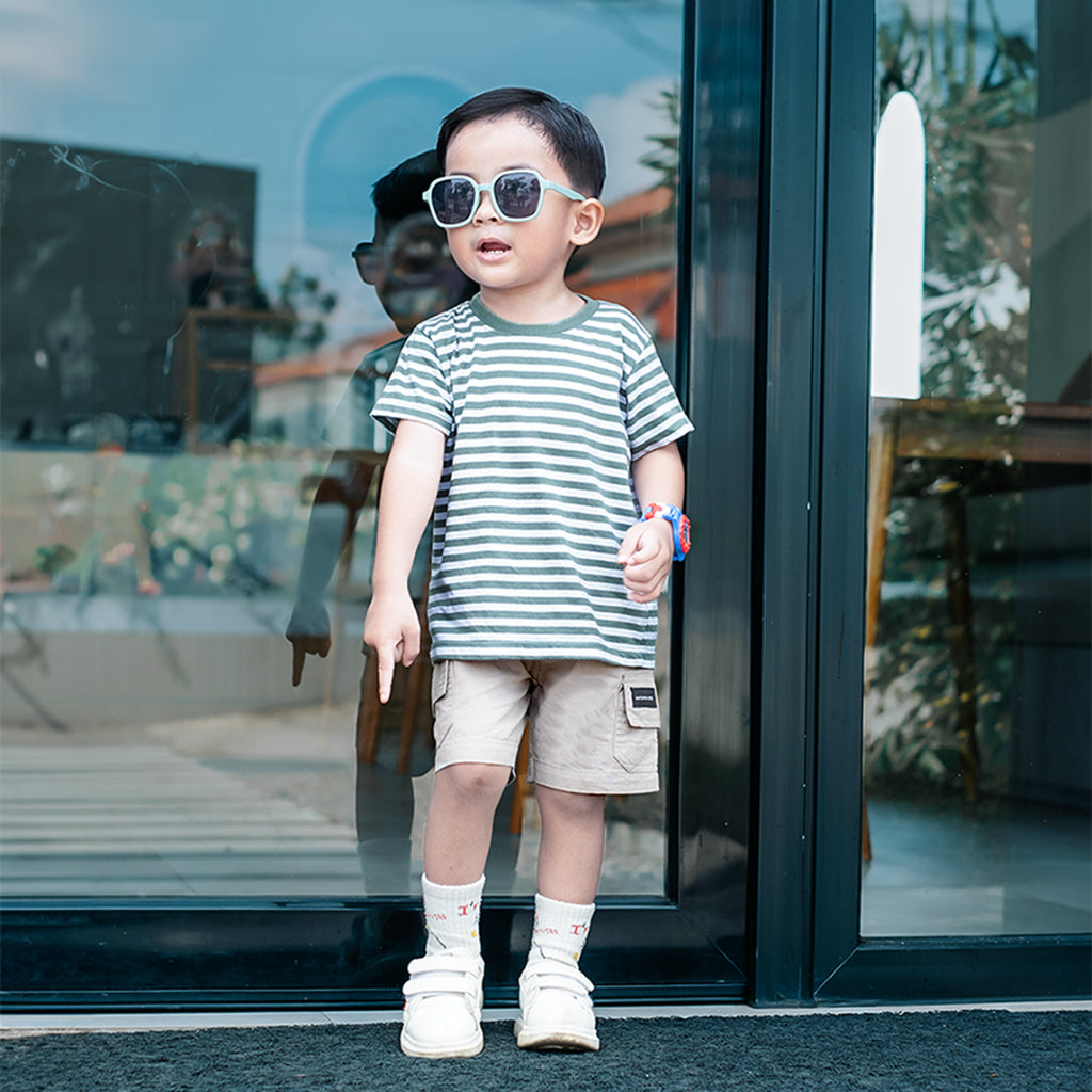 Kaos Striped Garis