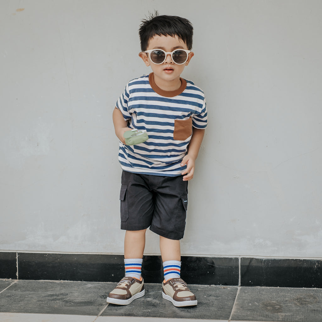 Kaos Stripe Saku