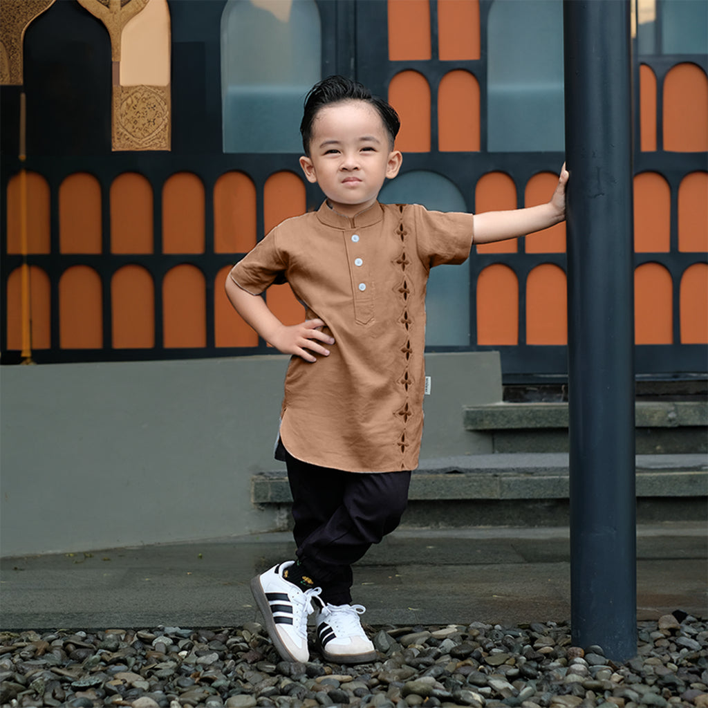 Wafa Kurta Raya
